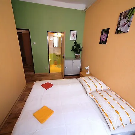 Homer - Old Town Square Hostel Prága