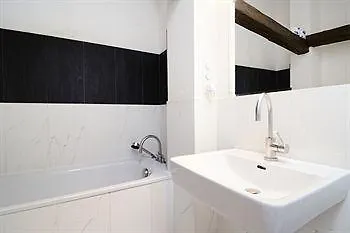 Hostel Homer - Old Town Square