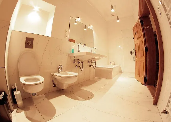 Homer - Old Town Square Hostel Praha