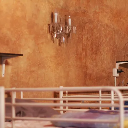 Homer - Old Town Square *