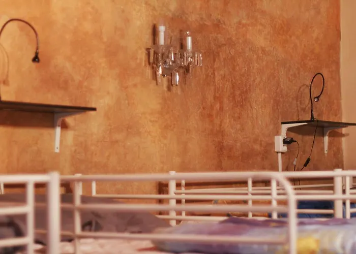 Homer - Old Town Square *